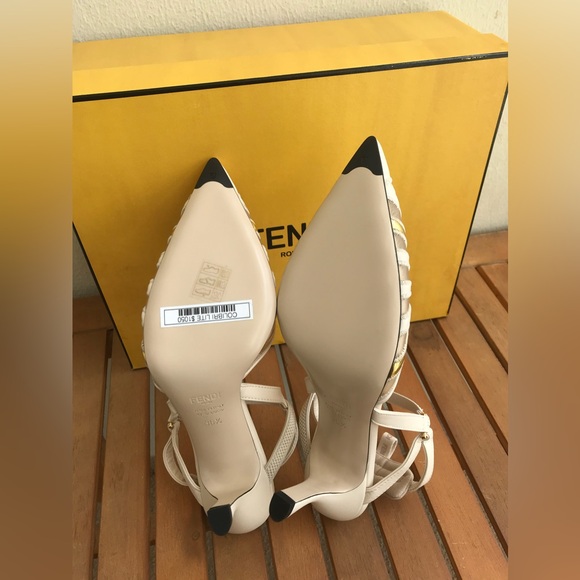 New Authentic FENDI Colibri Lite Mixed Media Pump - Picture 9 of 15